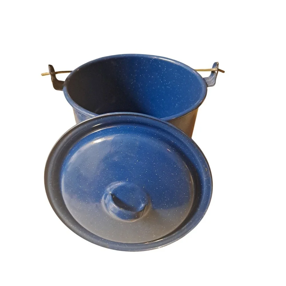 Vintage Blue Speckled Enamelware Pot With Lid & Bail Handle